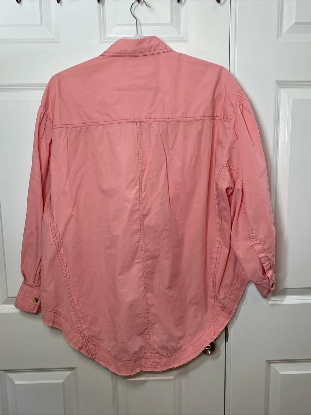 Free People Women’s Button-Down Shirt in Pink/Coral Size Medium - Picture 2 of 4